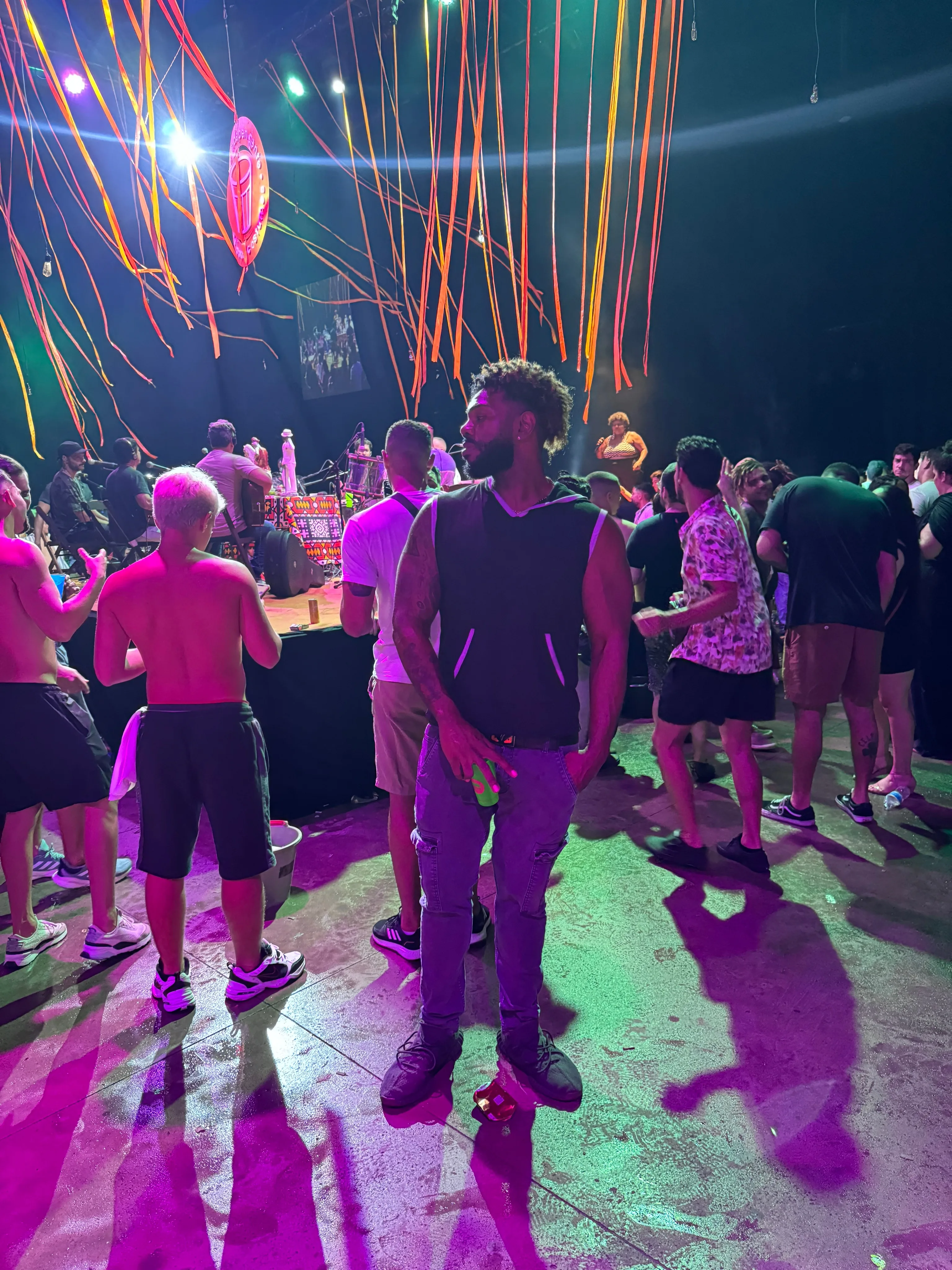 Live samba in Lapa, Rio de Janeiro