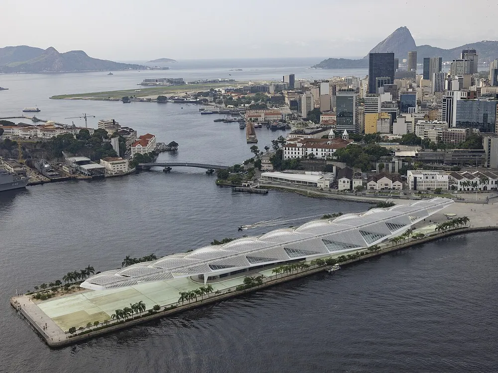 Museu do Amanhã on the Rio waterfront